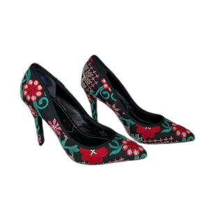 CHARLES DAVID Floral Embroidered Addie Pump Black Colorful Heel Shoe Women 7.5 8